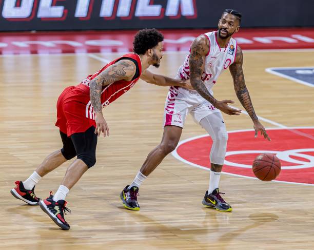 这场比赛初 这场比赛初