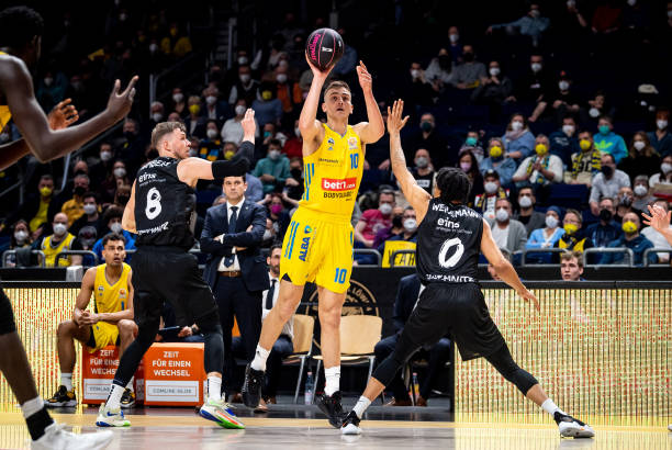 造成了冲击 造成了冲击